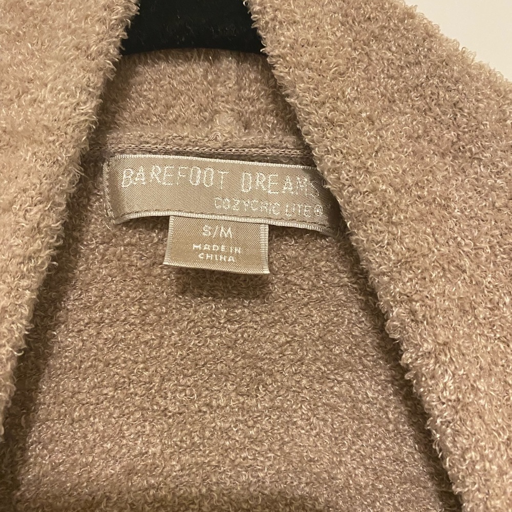 Barefoot dreams CozyChic Lite® Island Wrap - Picture 9 of 12